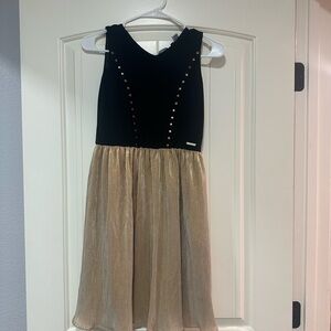 Black and Gold Sleeveless Dress